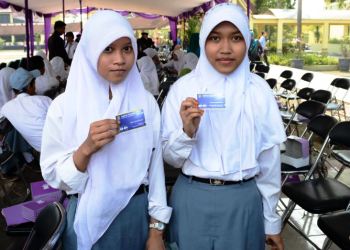 Kartu Pintar Kabupaten Tangerang(KPKT) Yang Di Idamkan Pelajar Dari Sekolah Swasta(shy)